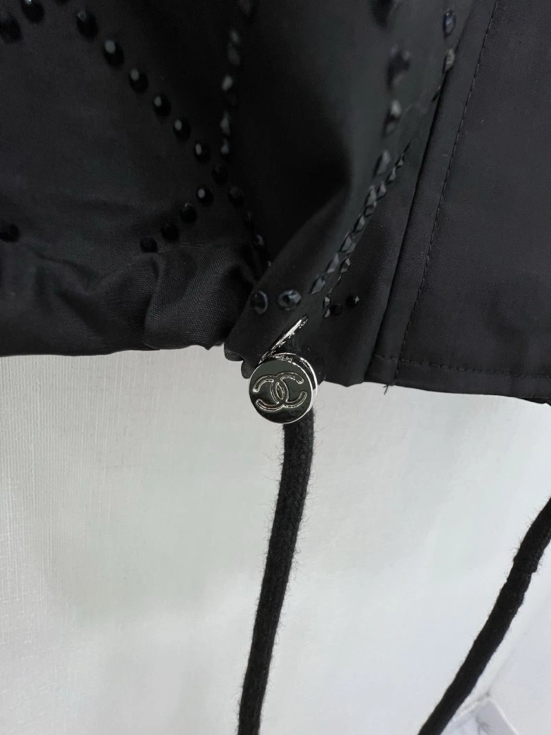 Youthful Chanel Outwear 109804