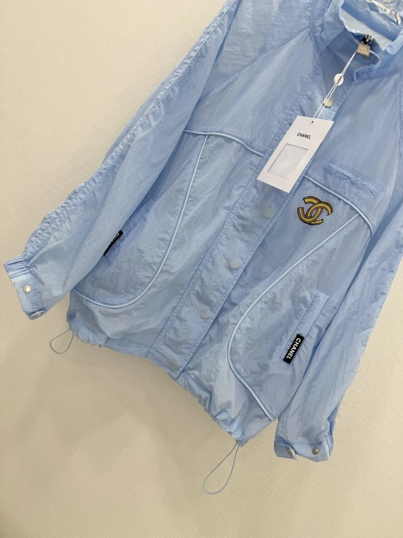 AllSeason Chanel Outwear 109782