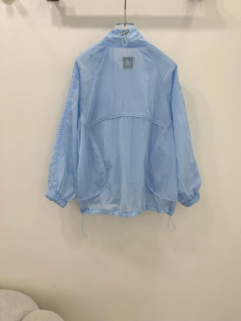 AllSeason Chanel Outwear 109782