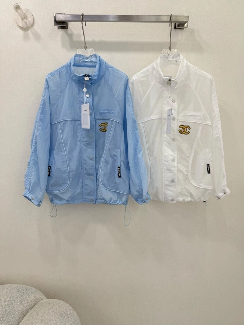 AllSeason Chanel Outwear 109782