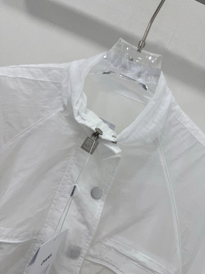 Chanel Outwear Breathable 109792