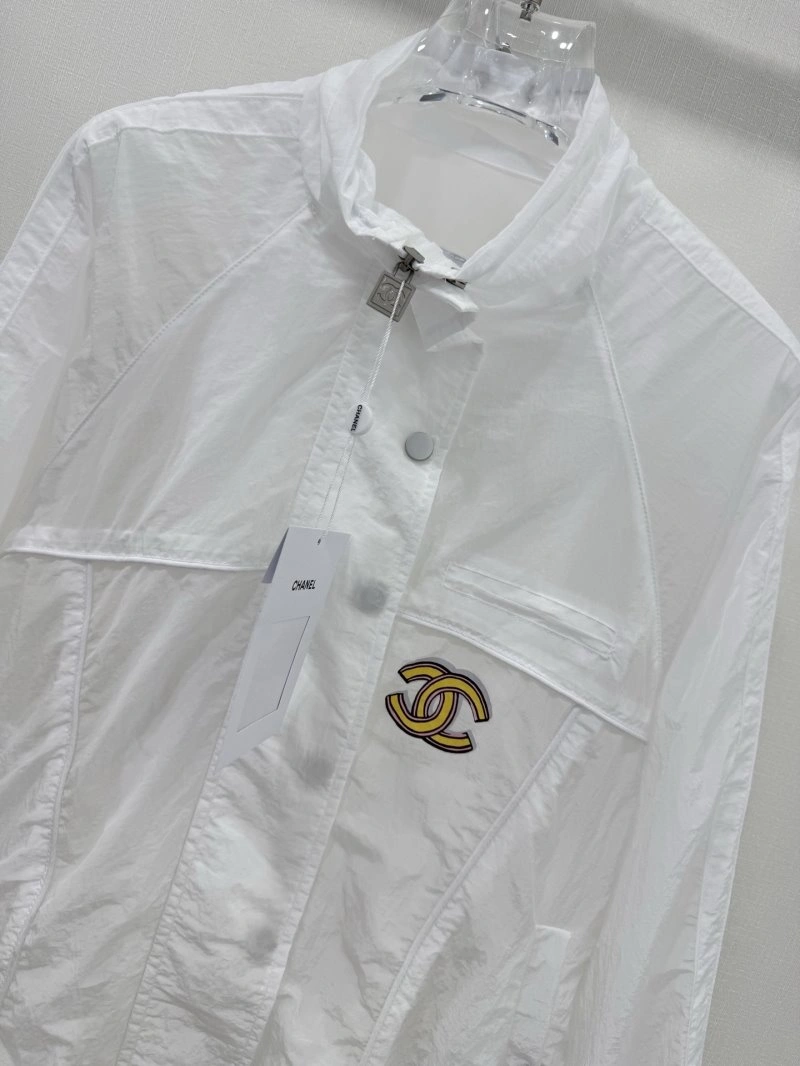 Chanel Outwear Breathable 109792