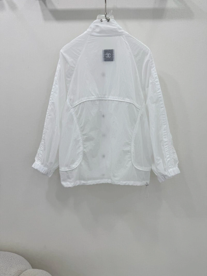 Chanel Outwear Breathable 109792