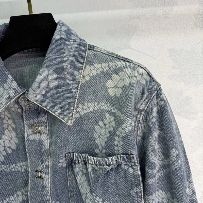 Chanel Outwear AllSeason 109801
