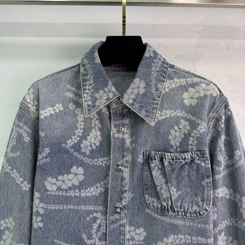 Chanel Outwear AllSeason 109801