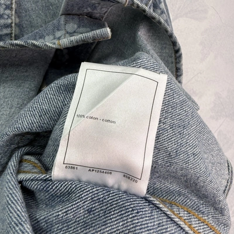 Chanel Outwear AllSeason 109801