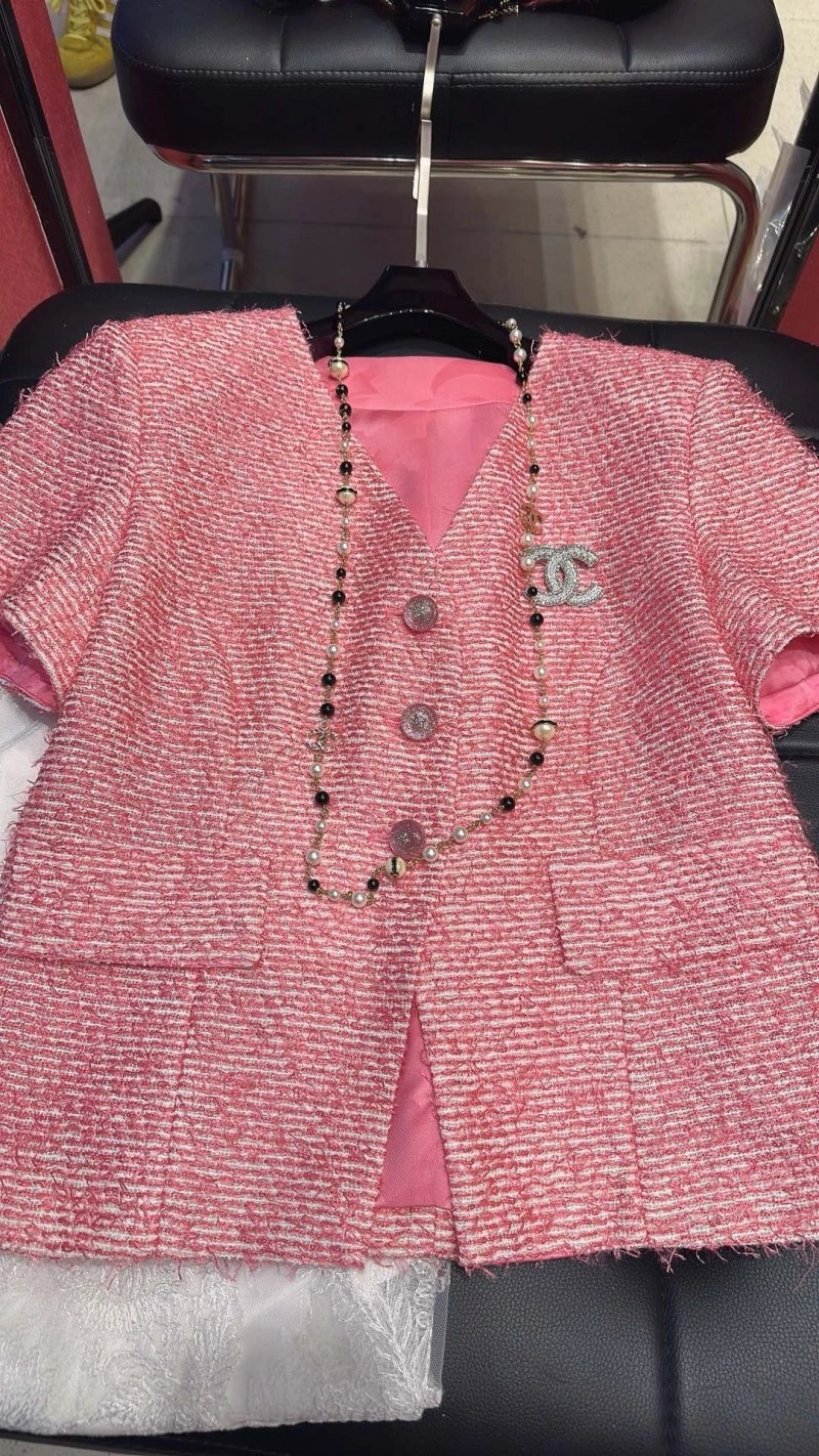 Chanel Outwear Stretchable 109789