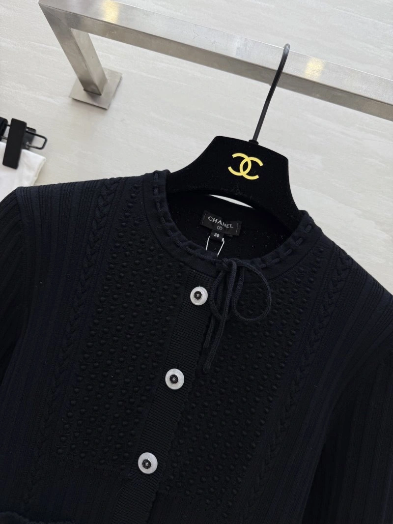 Sustainable Chanel Outwear 109797