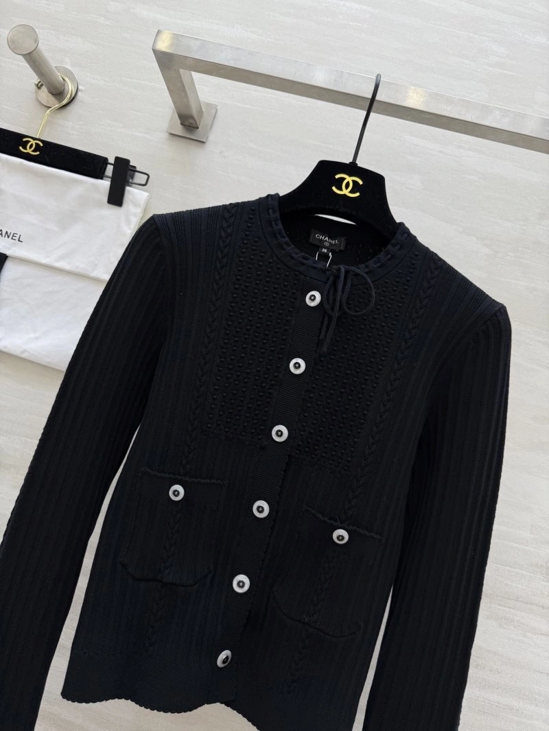 Sustainable Chanel Outwear 109797