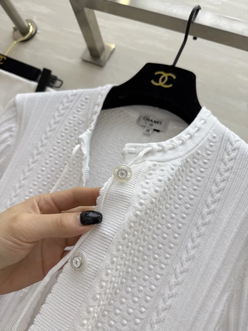 Chanel Outwear Practical 109777