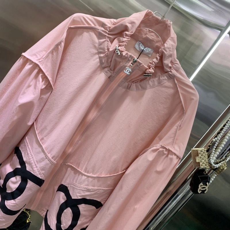 Chanel Outwear Durable 109775