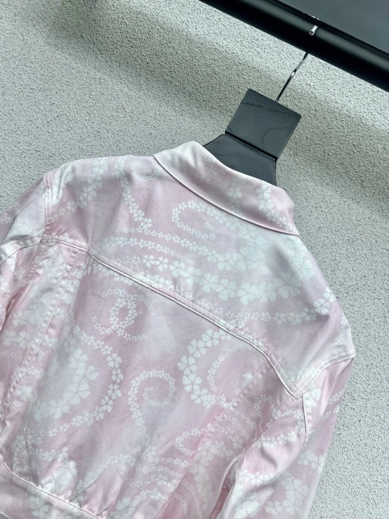 Chanel Outwear Breathable 109773
