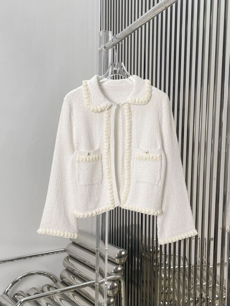 Chanel Outwear Practical 109465
