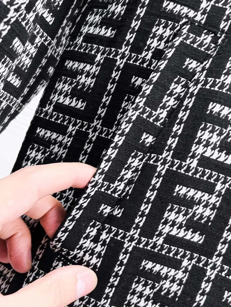 Unisex Chanel Outwear 111226