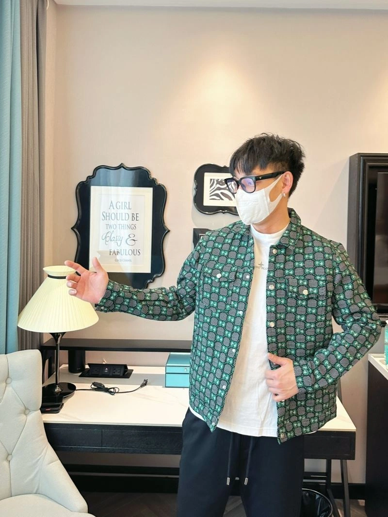 Chanel Outwear QuickDry 111175