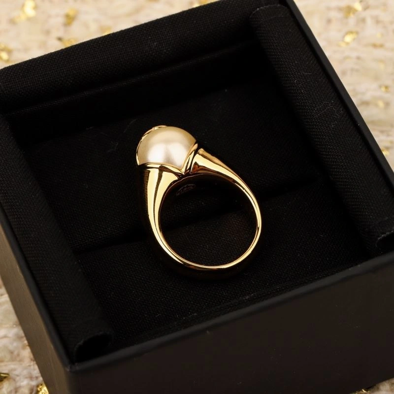 Seasonal Chanel Rings 230437