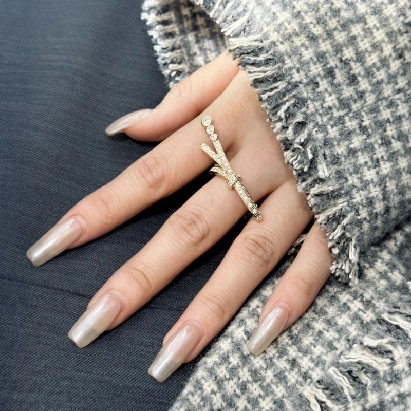 Youthful Chanel Rings 230404