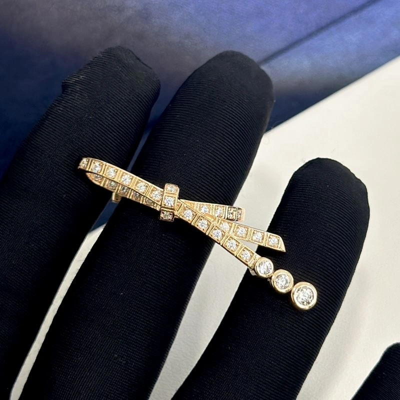Youthful Chanel Rings 230404
