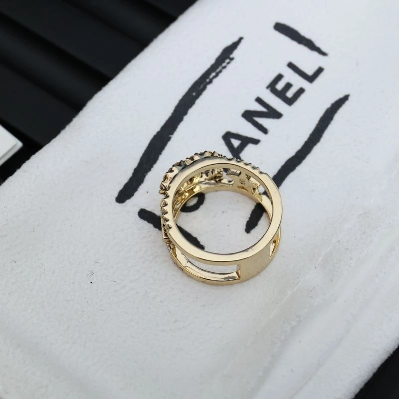 Minimalist Chanel Rings 230371