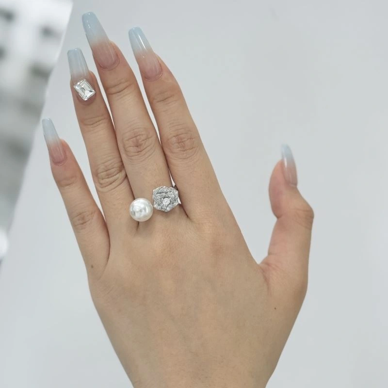 Versatile Chanel Rings 231972