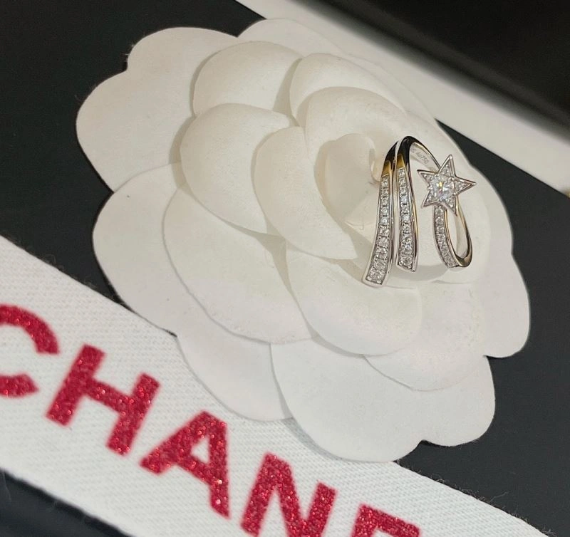 Sporty Chanel Rings 232017