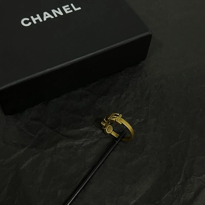 Chanel Rings Comfortable 231491