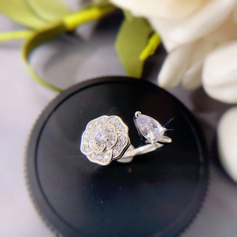 Effortless Chanel Rings 229354