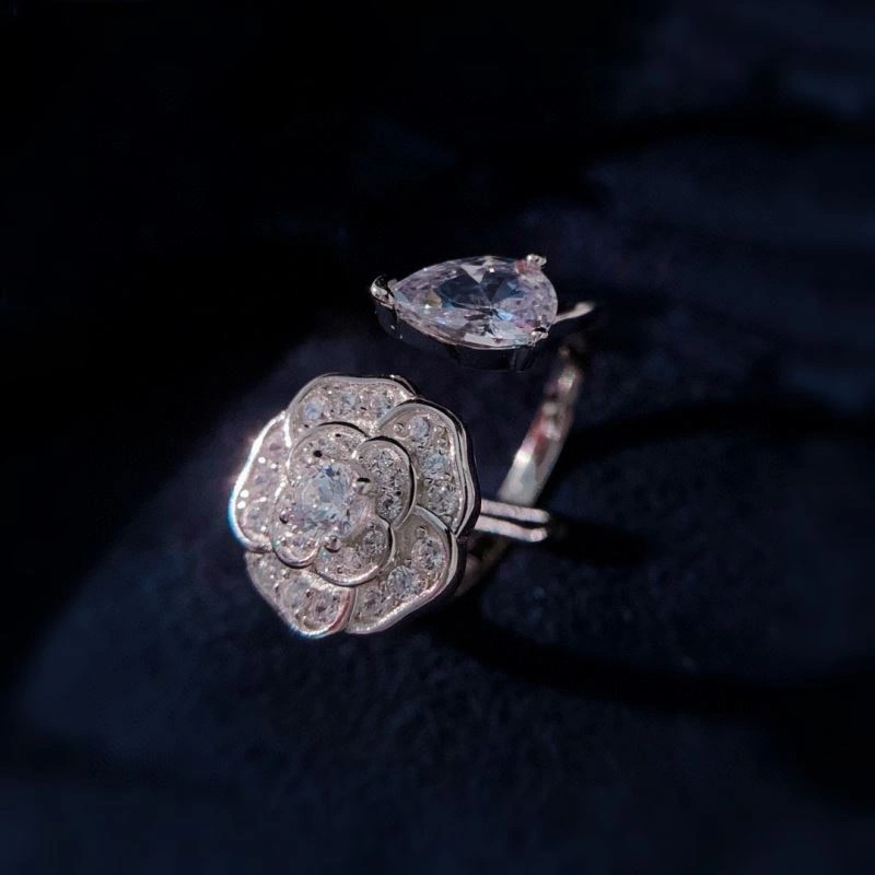 Effortless Chanel Rings 229354