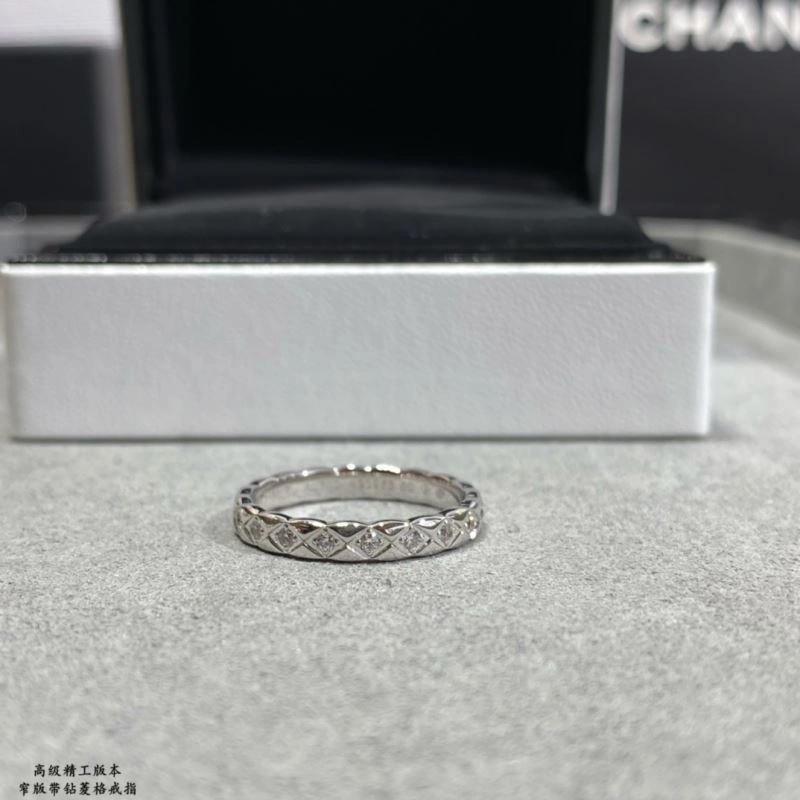 Comfortable Chanel Rings 229340
