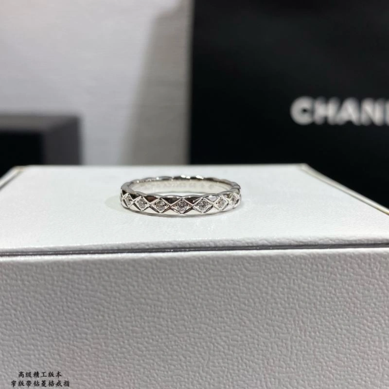 Comfortable Chanel Rings 229340