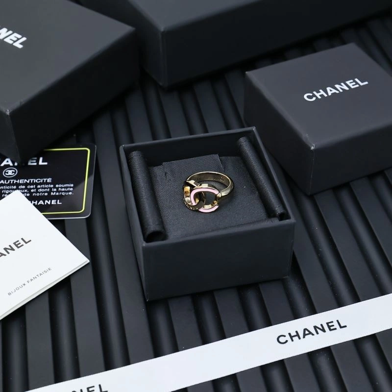 Modern Chanel Rings 229330