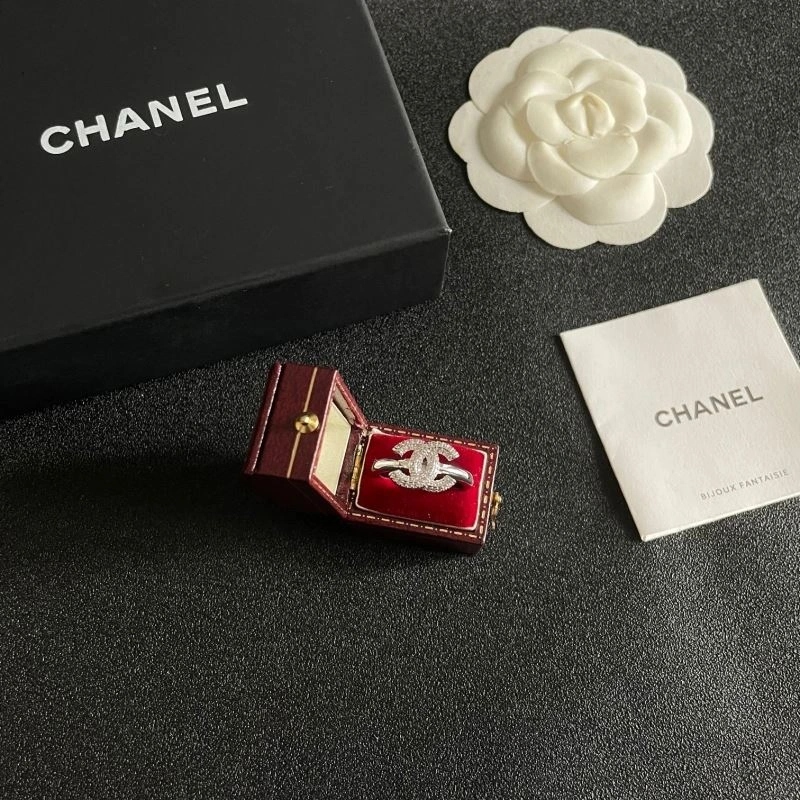 Chanel Rings Unisex 225708