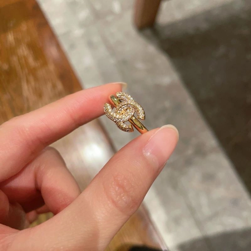 Refined Chanel Rings 225714