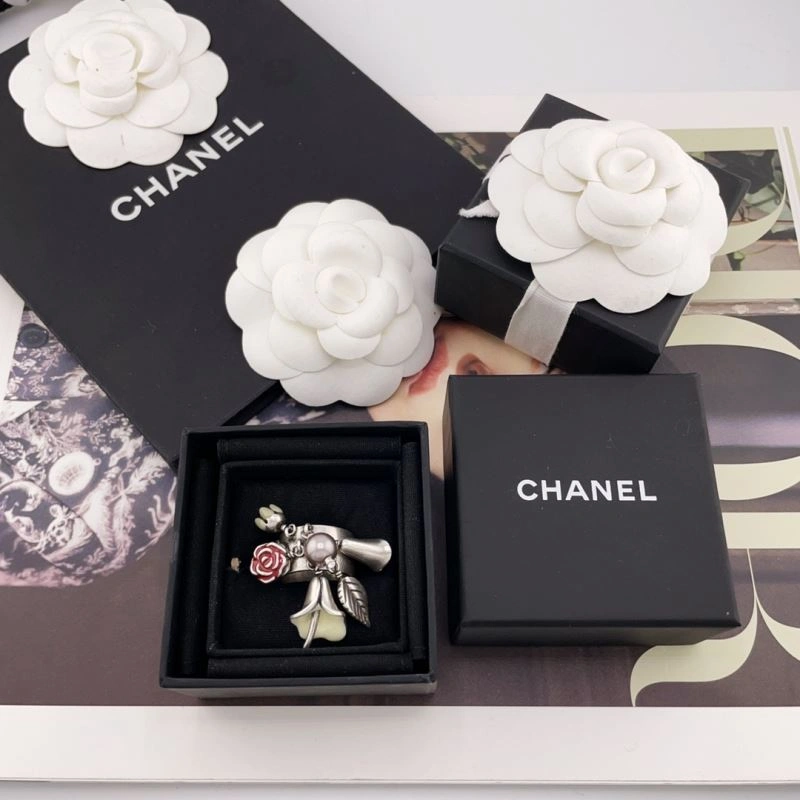 Snug Chanel Rings 225703