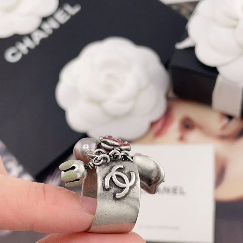 Snug Chanel Rings 225703