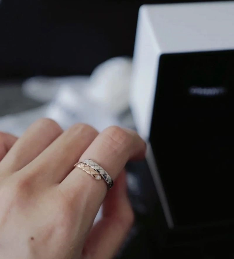 Effortless Chanel Rings 224538