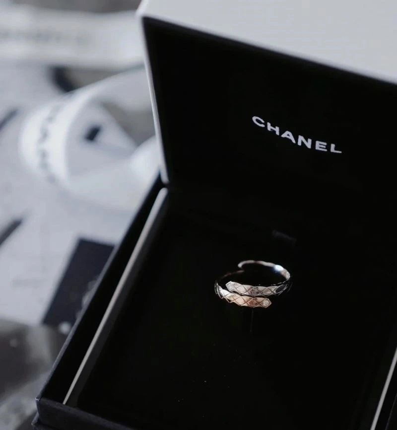Effortless Chanel Rings 224538