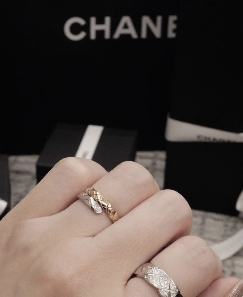 Effortless Chanel Rings 224538