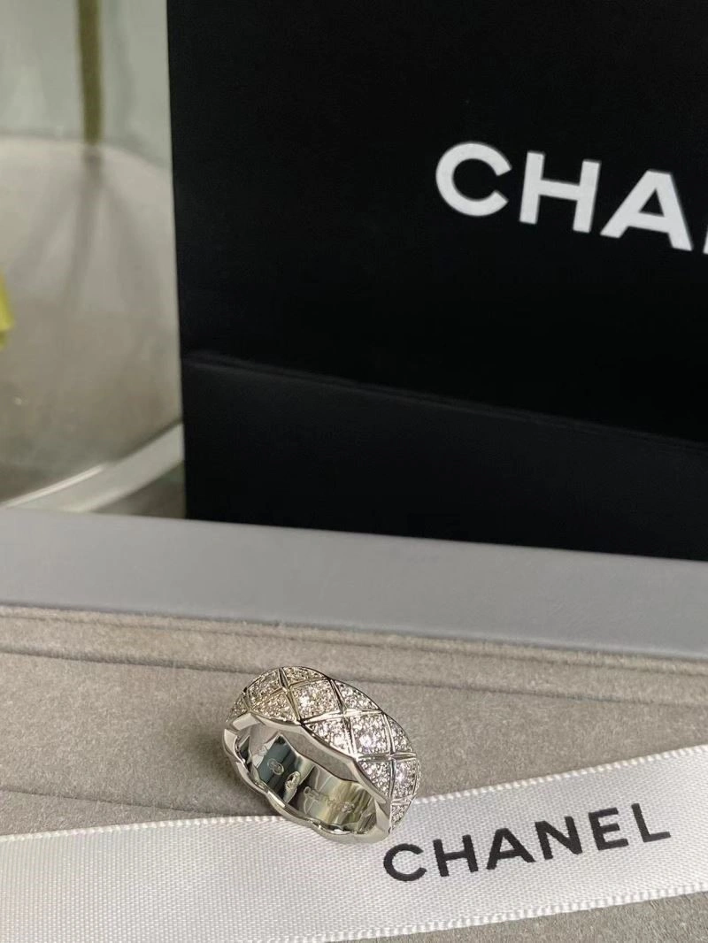 Classic Chanel Rings 224526
