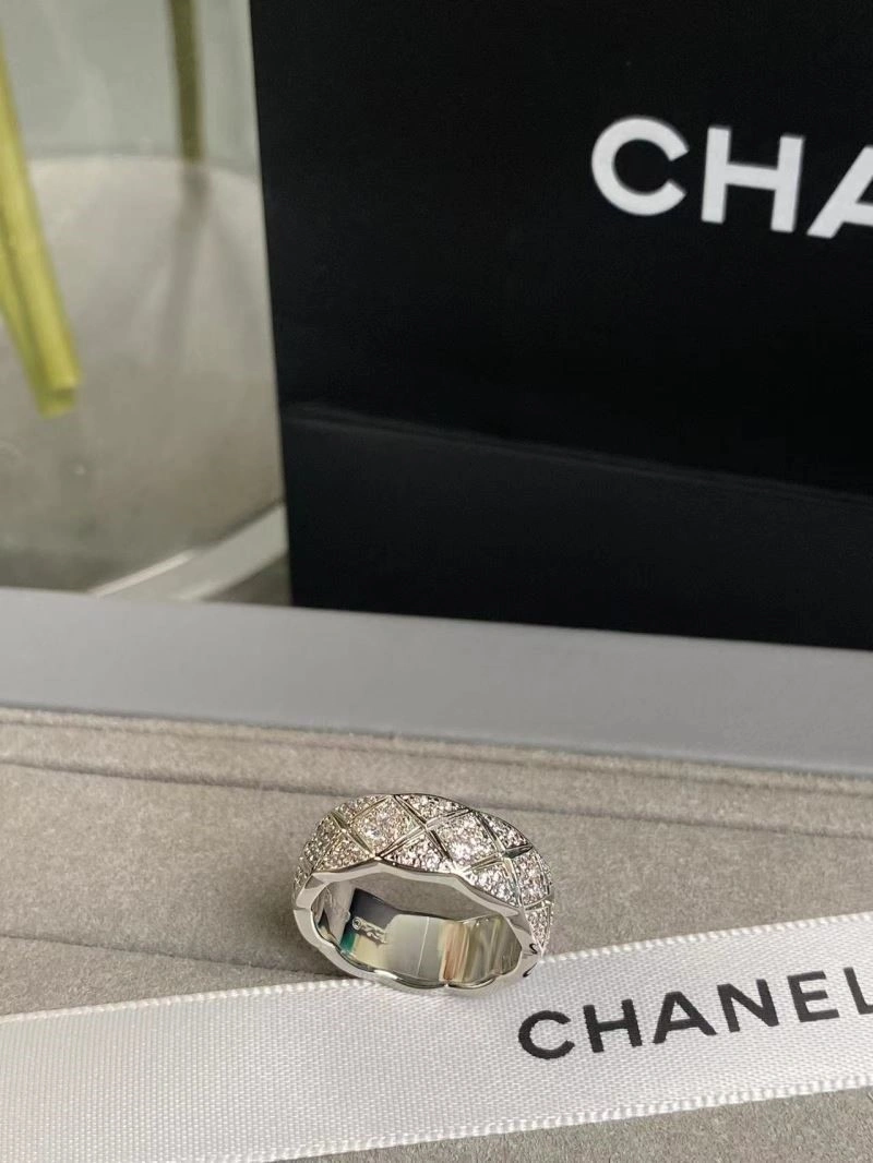 Classic Chanel Rings 224526