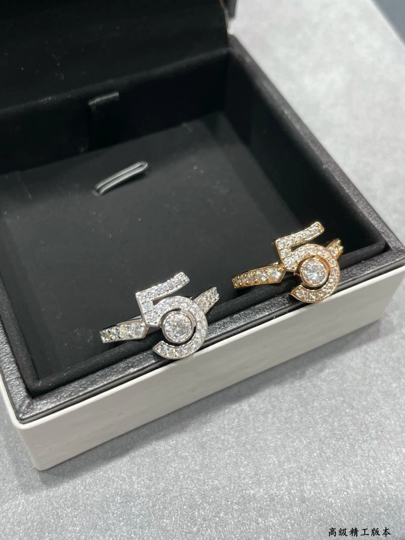 ModernLook Chanel Rings 224504