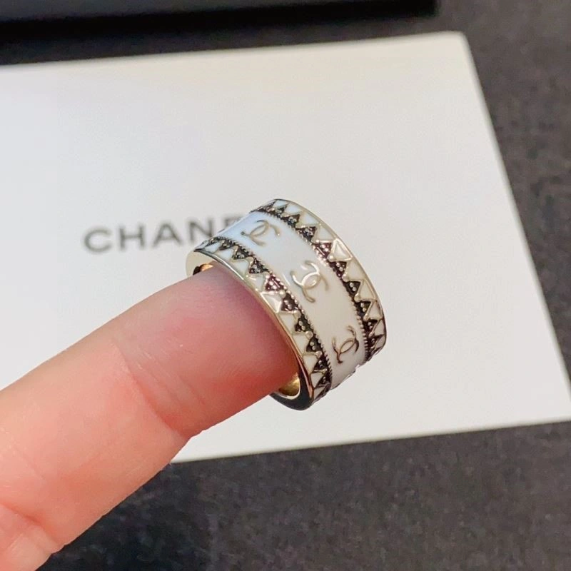 WellDesigned Chanel Rings 224509