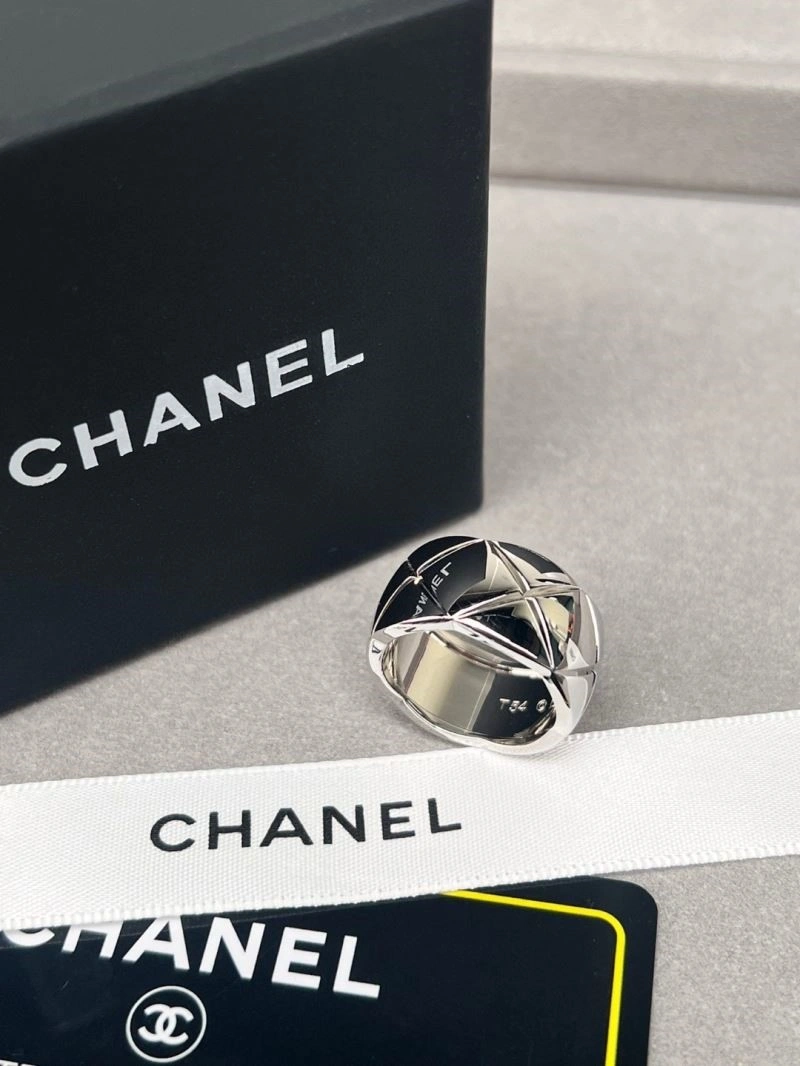Breathable Chanel Rings 223271