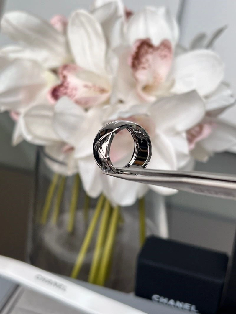 Breathable Chanel Rings 223271