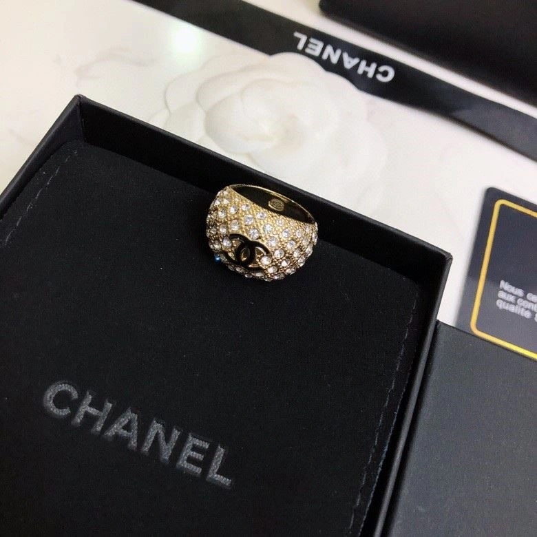 WrinkleFree Chanel Rings 223288
