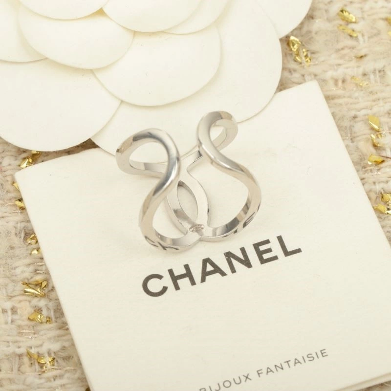 Youthful Chanel Rings 223268