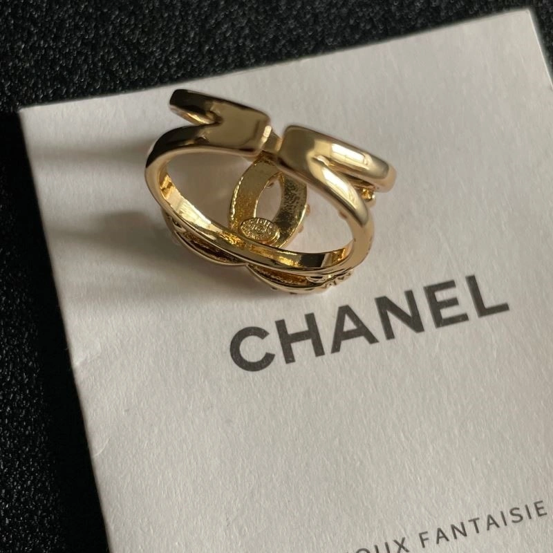 Versatile Chanel Rings 222034