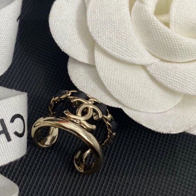 ZipUp Chanel Rings 220512
