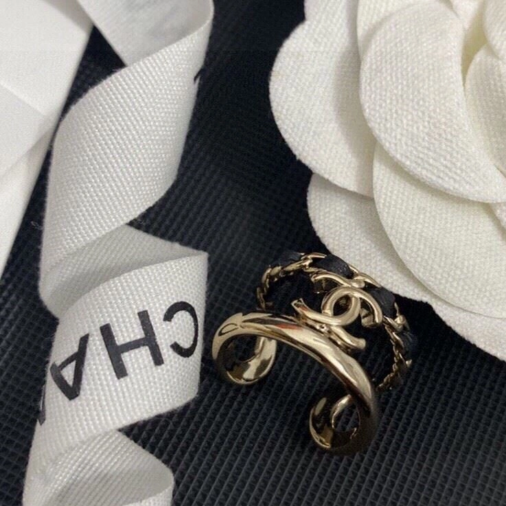 ZipUp Chanel Rings 220512