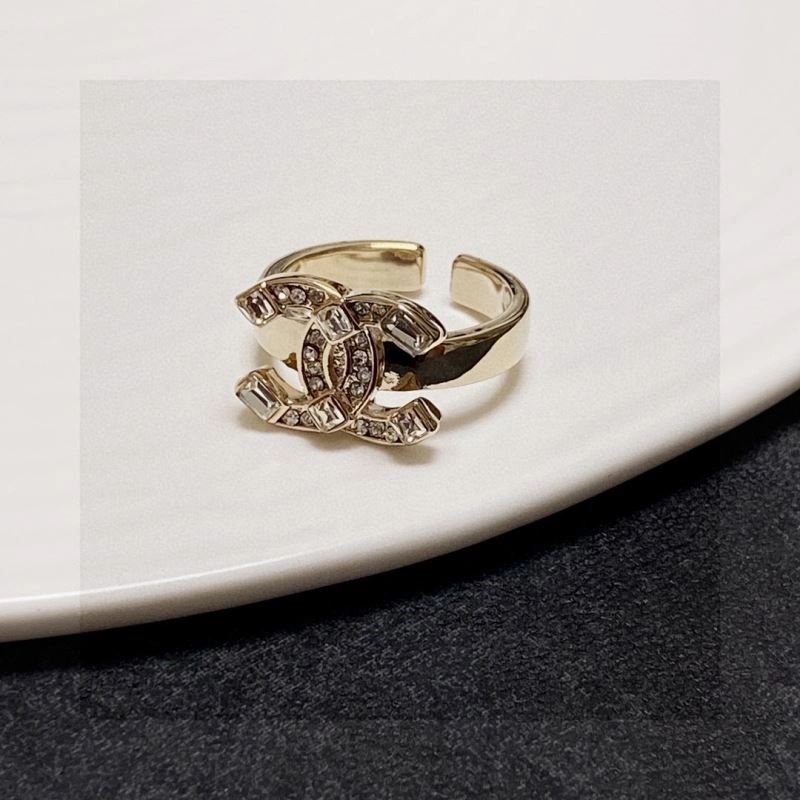 Chanel Rings FreshLook 220511